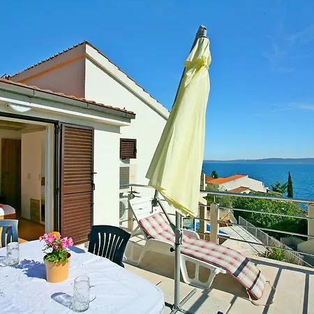 Damjan Вилла Трогир